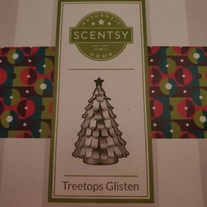 Scentsy Treetops Glisten Christmas Tree Warmer and Randomly Picked Wax Bar